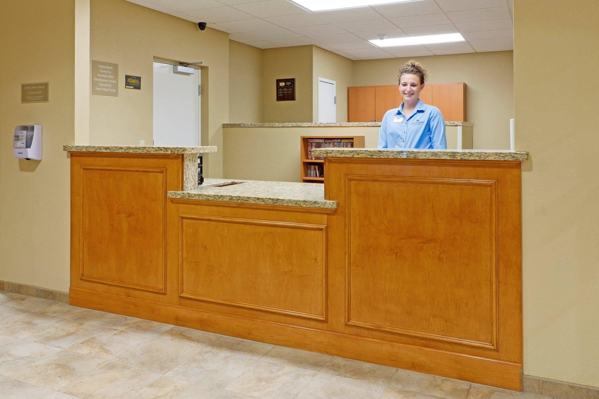 Candlewood Suites Hazleton By Ihg Extérieur photo